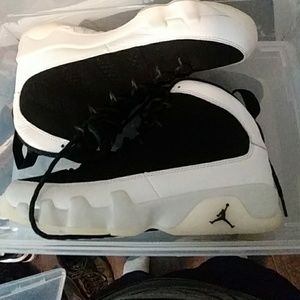 Jordan 9s